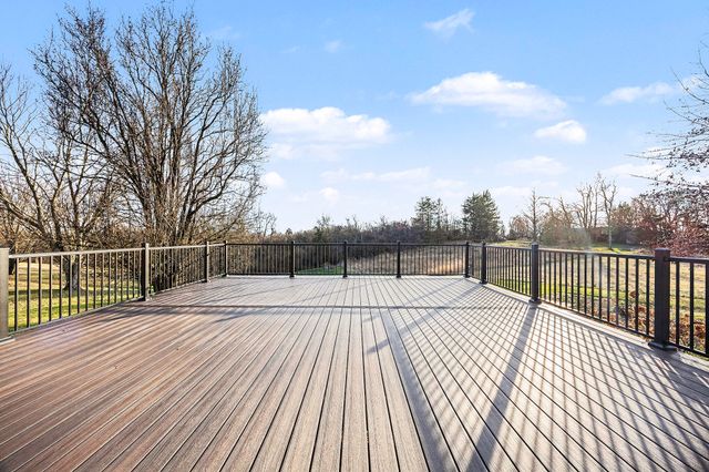 967 Schweitzer Court, Alexandria, KY 41001