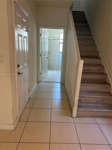 3797 NE 2nd St, Homestead, FL 33033