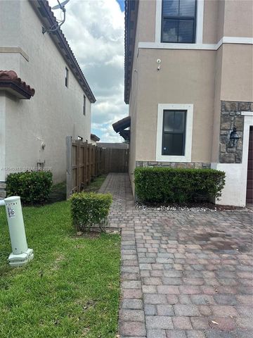 3797 NE 2nd St, Homestead, FL 33033