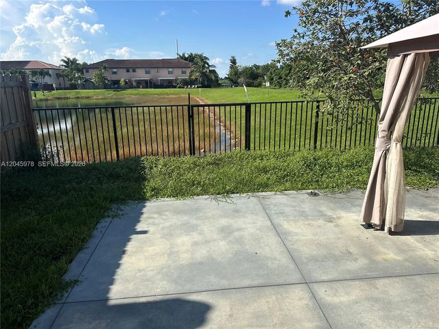 3797 NE 2nd St, Homestead, FL 33033