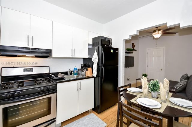 8415 Harding Ave 19A, Miami Beach, FL 33141