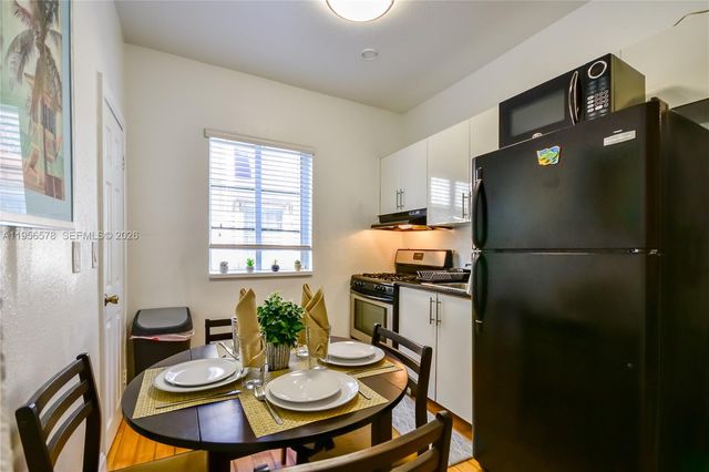 8415 Harding Ave 19A, Miami Beach, FL 33141