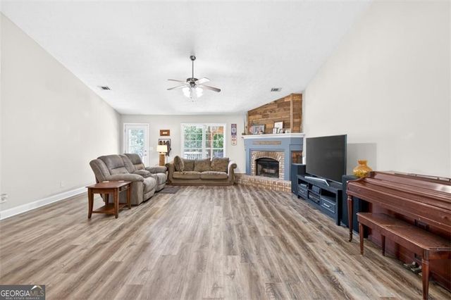 89 Katie Spring Lane, Jefferson, GA 30549