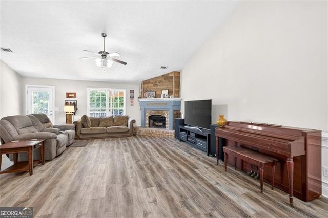 89 Katie Spring Lane, Jefferson, GA 30549