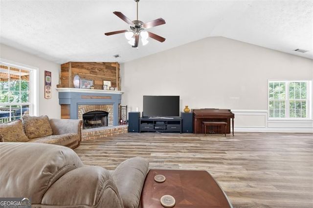 89 Katie Spring Lane, Jefferson, GA 30549
