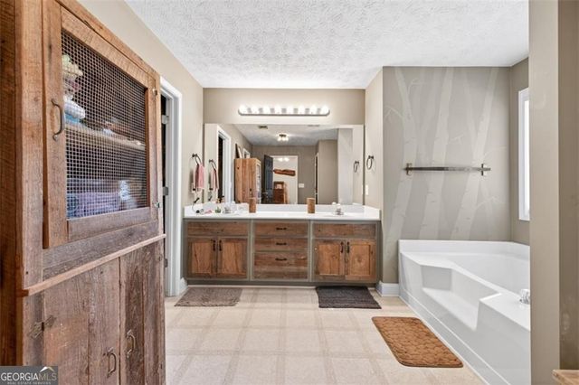 89 Katie Spring Lane, Jefferson, GA 30549
