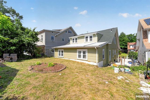 41 Berkeley Place, Bloomfield, NJ 07003