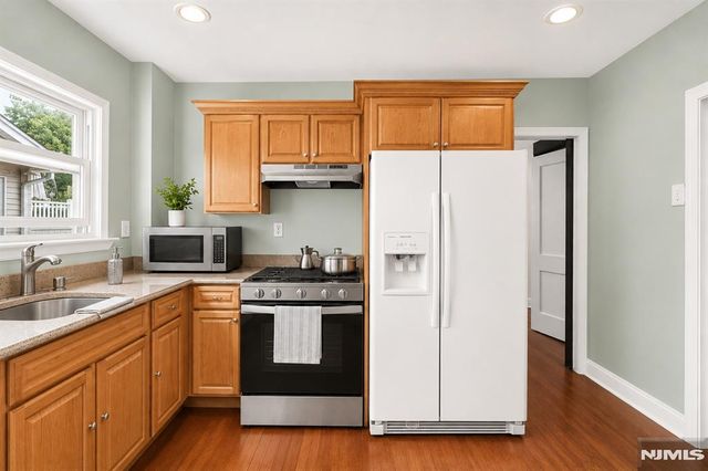 41 Berkeley Place, Bloomfield, NJ 07003