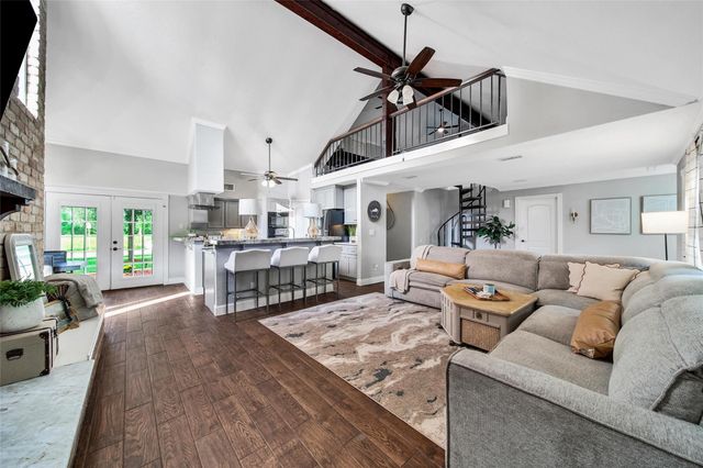 15605 Elwood Drive, Houston, TX 77040