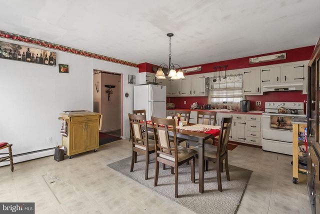 37 N 2ND STREET PIKE, Churchville, PA 18966