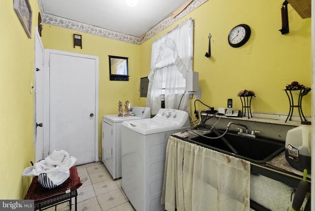 37 N 2ND STREET PIKE, Churchville, PA 18966