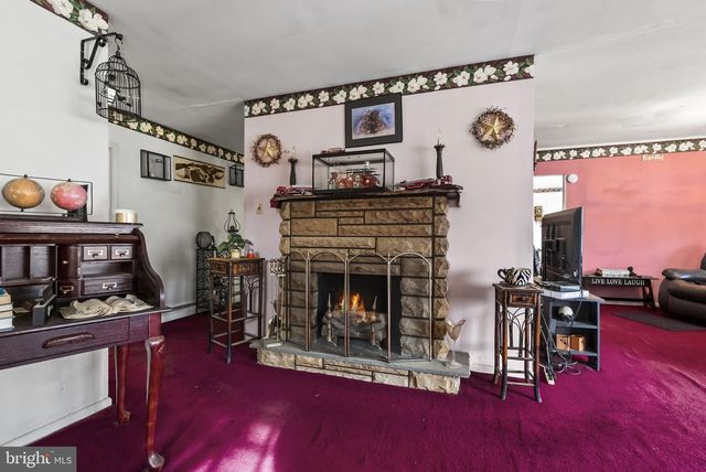 37 N 2ND STREET PIKE, Churchville, PA 18966