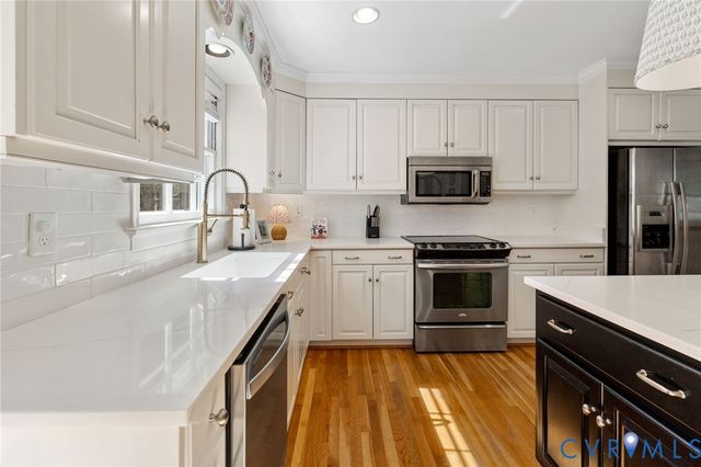 8302 University Pl, Henrico, VA 23229
