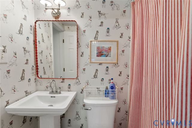 8302 University Pl, Henrico, VA 23229