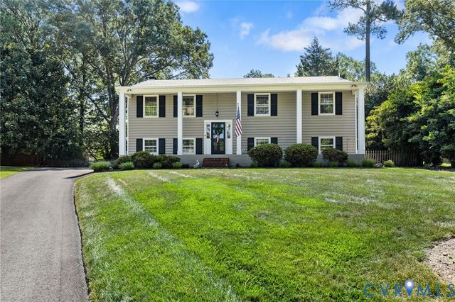8302 University Pl, Henrico, VA 23229