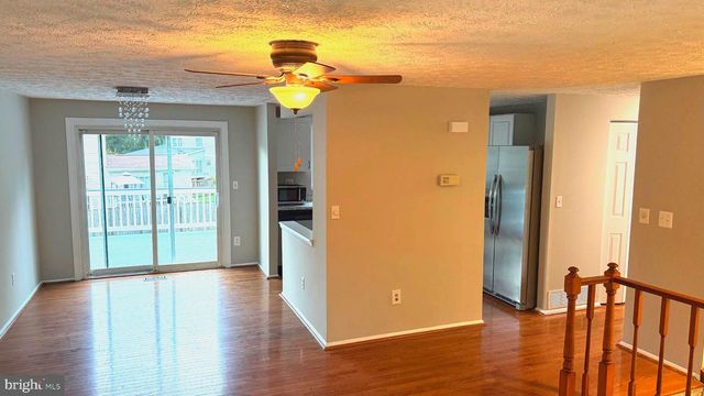 3012 SUMMERSHADE CT, Herndon, VA 20171