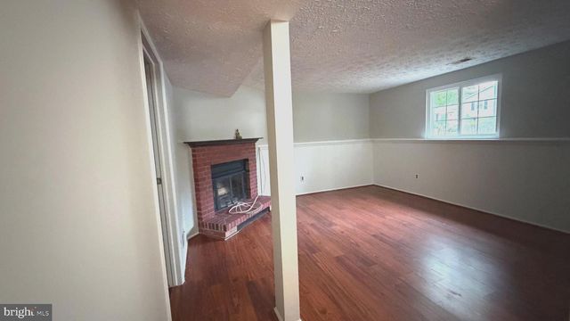 3012 SUMMERSHADE CT, Herndon, VA 20171