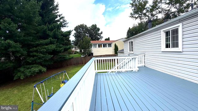 3012 SUMMERSHADE CT, Herndon, VA 20171