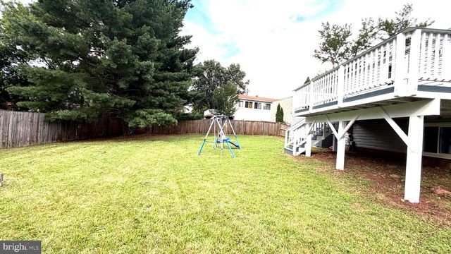3012 SUMMERSHADE CT, Herndon, VA 20171