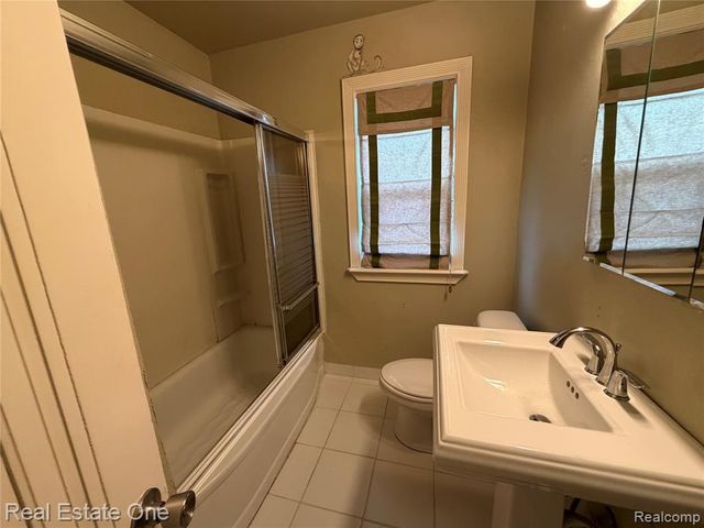 1078 Dover Road, Pontiac, MI 48341