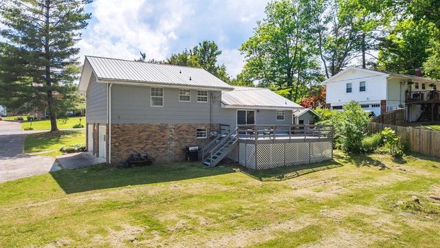 2505 Dowler Circle, Signal Mountain, TN 37377