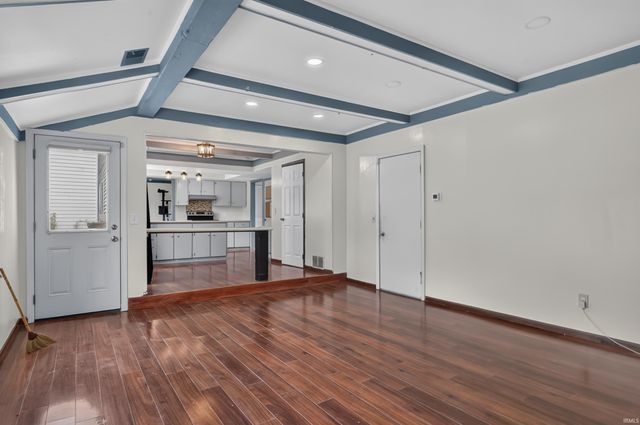 6503 Winnebago Drive, Fort Wayne, IN 46815