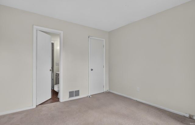 6503 Winnebago Drive, Fort Wayne, IN 46815