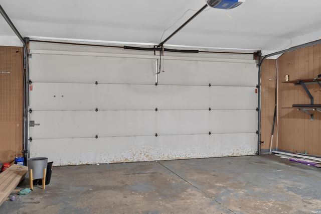 6503 Winnebago Drive, Fort Wayne, IN 46815