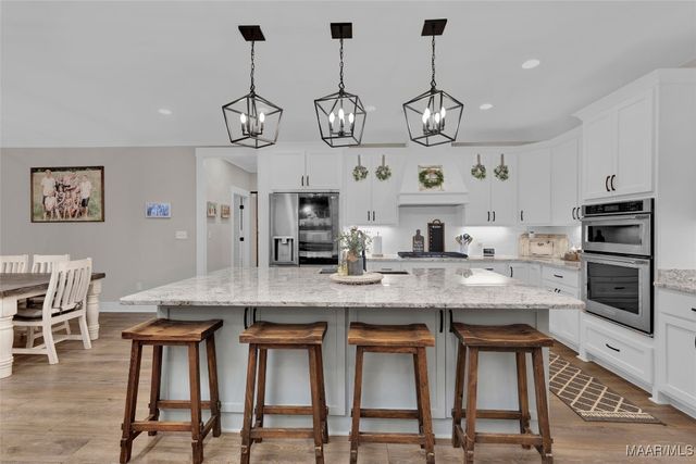 178 Shoal Creek Drive, Deatsville, AL 36022