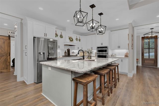 178 Shoal Creek Drive, Deatsville, AL 36022