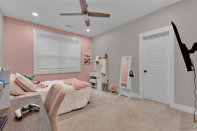 178 Shoal Creek Drive, Deatsville, AL 36022