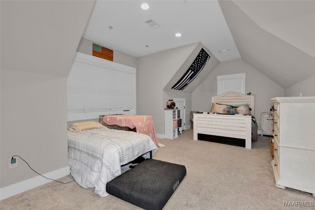 178 Shoal Creek Drive, Deatsville, AL 36022