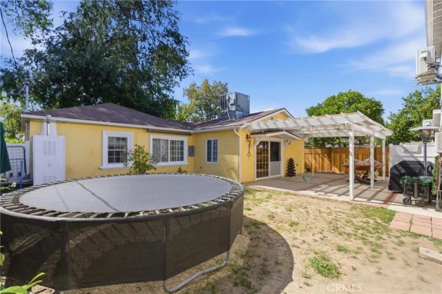 6836 Aura, Reseda, CA 91335