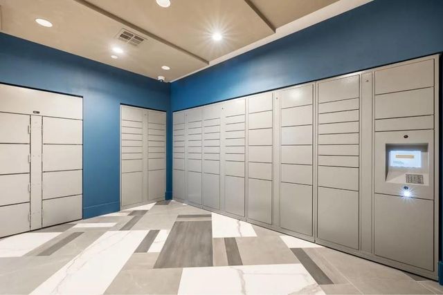 1317 Post Oak Park Drive 322, Houston, TX 77027