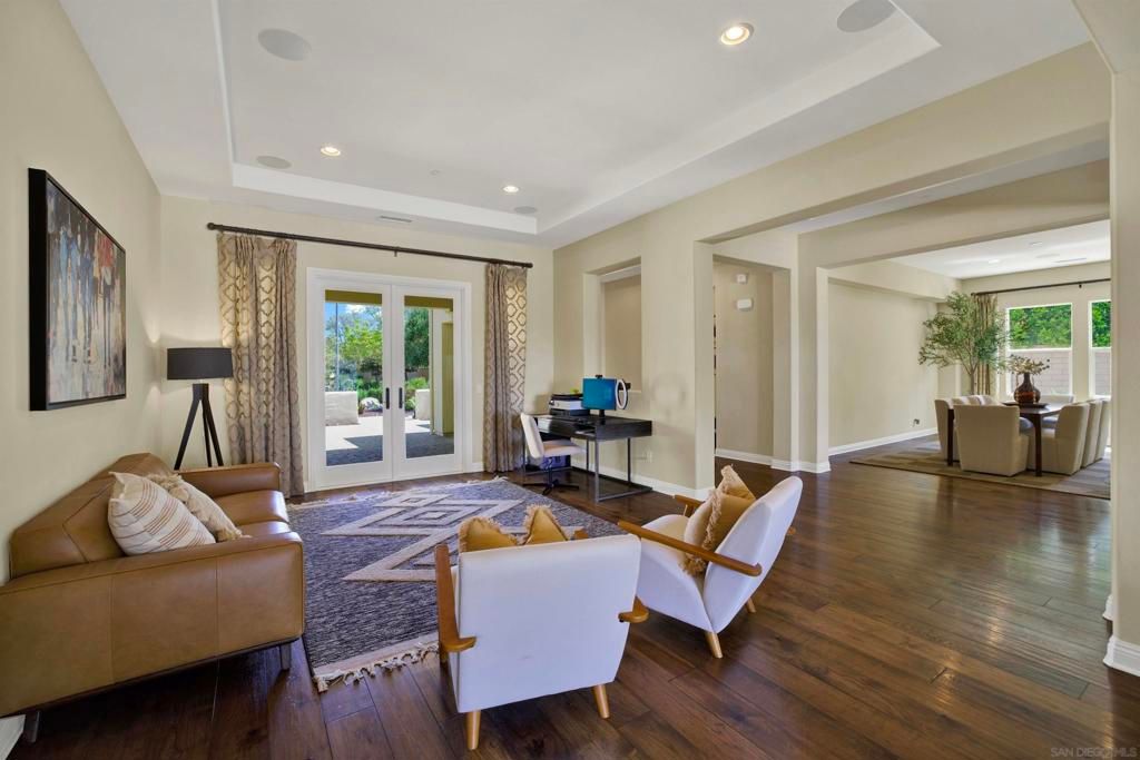 Image 19 of property listing at 15717 Montbury Pl, San Diego, CA 92131