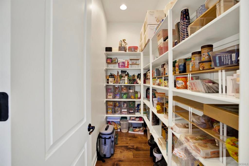 Image 23 of property listing at 15717 Montbury Pl, San Diego, CA 92131