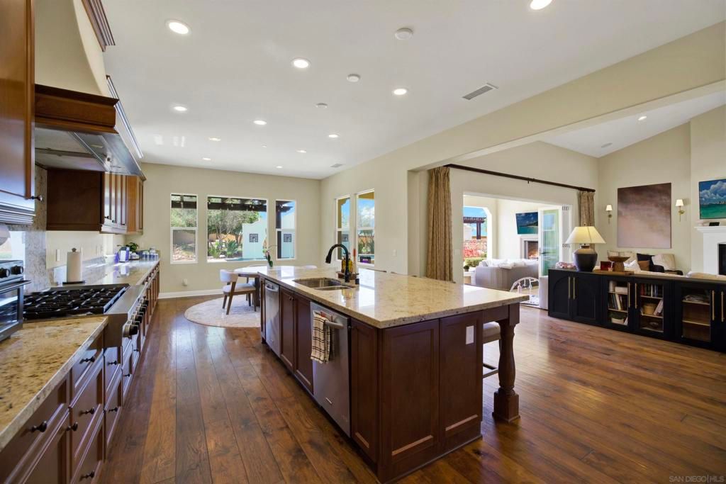 Image 26 of property listing at 15717 Montbury Pl, San Diego, CA 92131