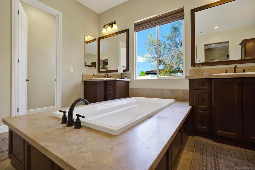 Image 38 of property listing at 15717 Montbury Pl, San Diego, CA 92131