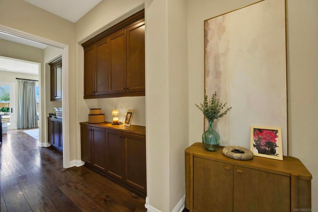 Image 39 of property listing at 15717 Montbury Pl, San Diego, CA 92131