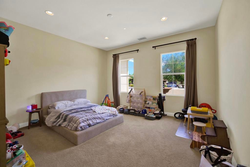 Image 42 of property listing at 15717 Montbury Pl, San Diego, CA 92131