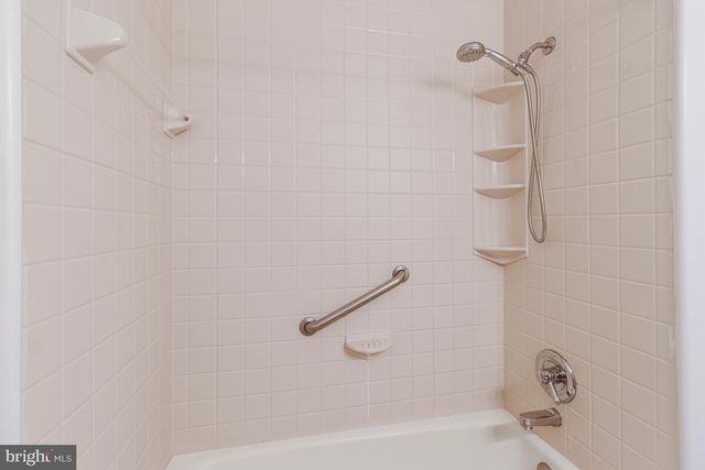 7306 IDYLWOOD CT, Falls Church, VA 22043