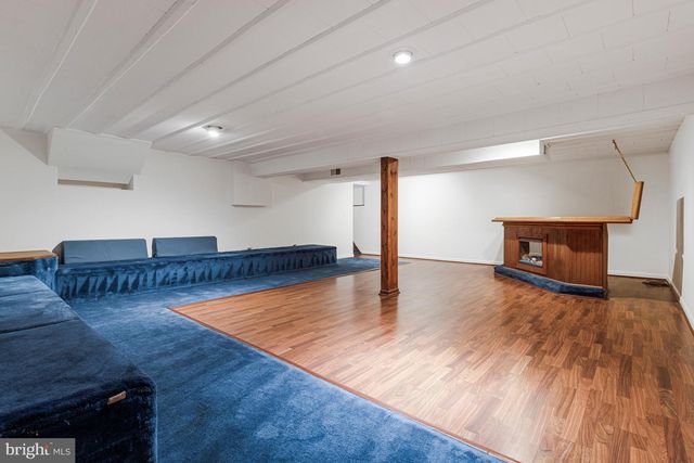 7306 IDYLWOOD CT, Falls Church, VA 22043