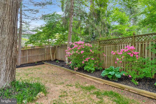 7306 IDYLWOOD CT, Falls Church, VA 22043