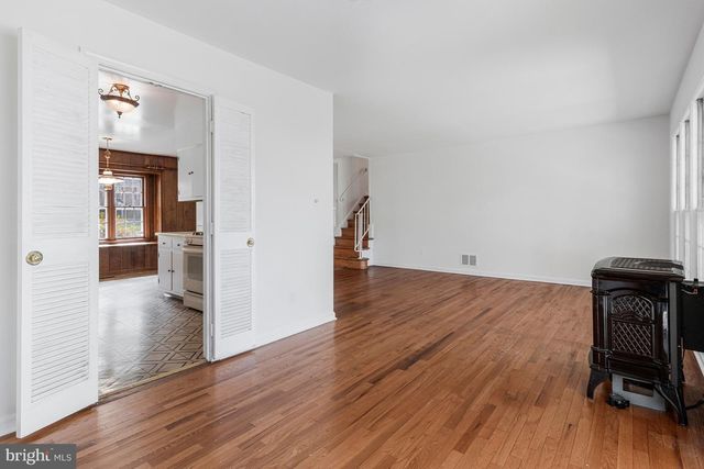 7306 IDYLWOOD CT, Falls Church, VA 22043