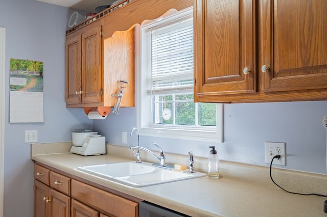 1844 Twin Caves Dr, Lewisburg, TN 37091