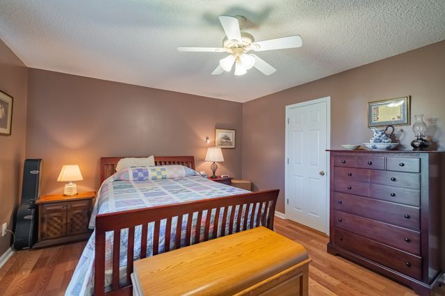 1844 Twin Caves Dr, Lewisburg, TN 37091