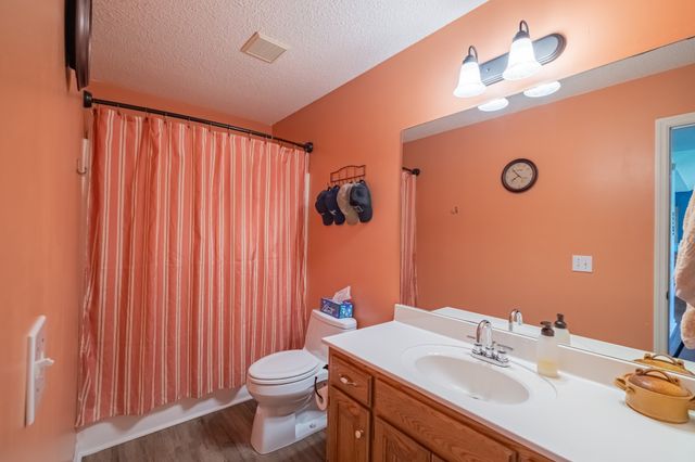 1844 Twin Caves Dr, Lewisburg, TN 37091