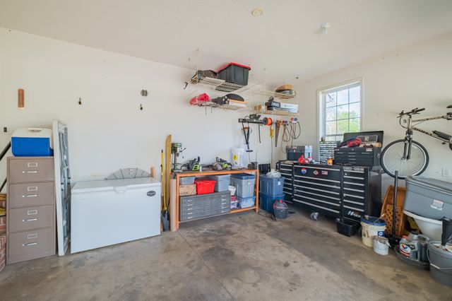 1844 Twin Caves Dr, Lewisburg, TN 37091