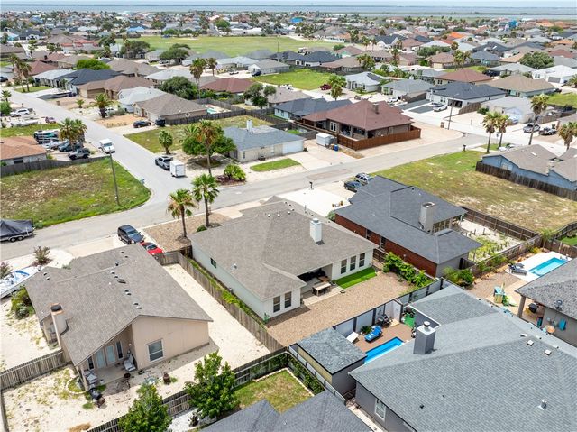 15114 Barataria Dr, Corpus Christi, TX 78418