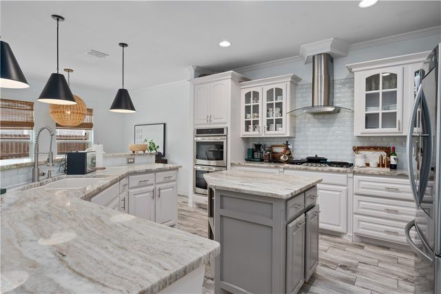 15114 Barataria Dr, Corpus Christi, TX 78418